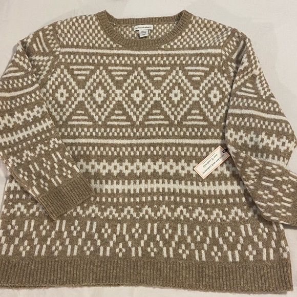 ⭐️SOLD⭐️ Cupcakes & Cashmere Fair Isle Sweater - Picture 9 of 11